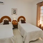 Casa das Palmeiras by OCvillas